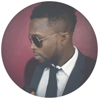 integration_who_2 - AccessAlly Photo man in a tie and jacket with sunglasses